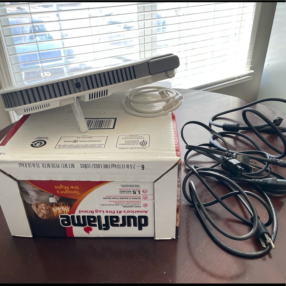 CASIO HDMI DATA PROJECTOR XJ-A235 24 HR DEAL!